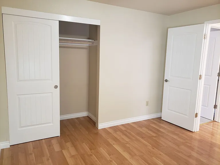 212 NE 175th Ave — Photo 23