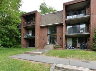 277 Lake St UNIT 1, Weymouth, MA 02189