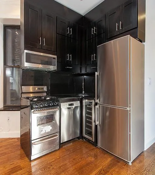 17 W 103rd St #C2F — Photo 6