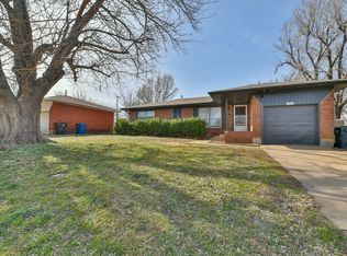 2105 Carpenter Dr, Midwest City, OK 73110