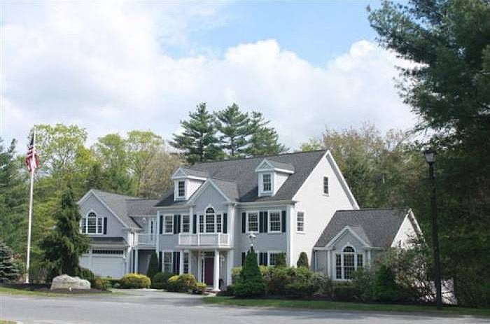 1st image of 30 Loring Dr