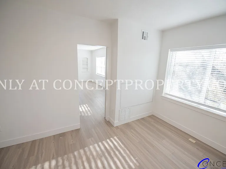 Stratton — Photo 69