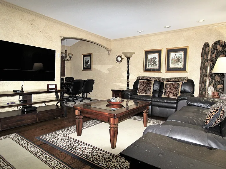 734 Live Oak Ave #5 — Photo 6