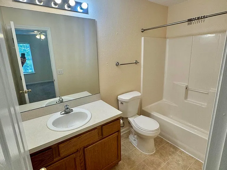 396 Southern Branch Ln — Photo 17