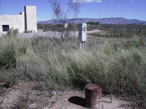 5th image of 104-84-004 Calle Venado -- #29