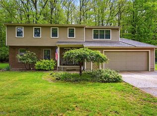 7741 Silver Fox Dr, Youngstown, OH 44512