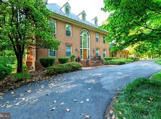 13101 Loth Lorian Dr, Clifton, VA 20124