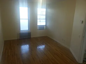 Rented by ZealEstate Group Inc