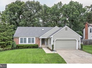 154 Knotty Oak Dr, Mount Laurel, NJ 08054