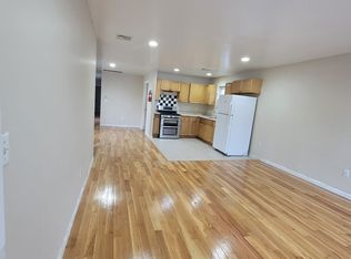 203 Governor St #2E, Paterson, NJ 07501