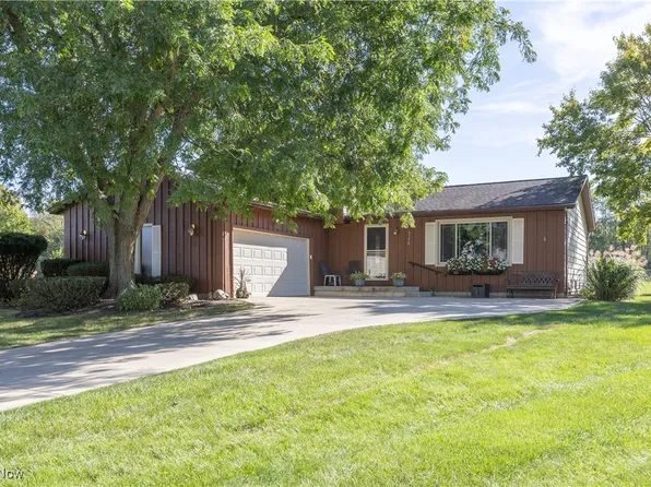 3776 Claridge Oval, Brunswick, OH 44212