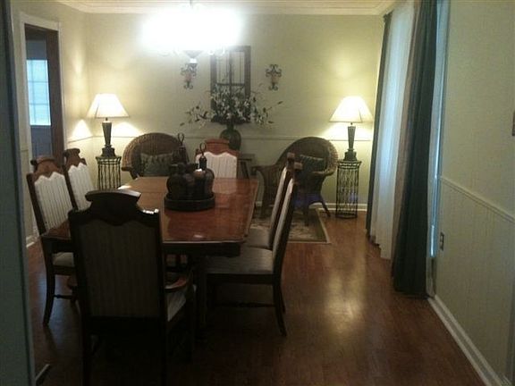 3rd image of 2479 Saint Simon Dr
