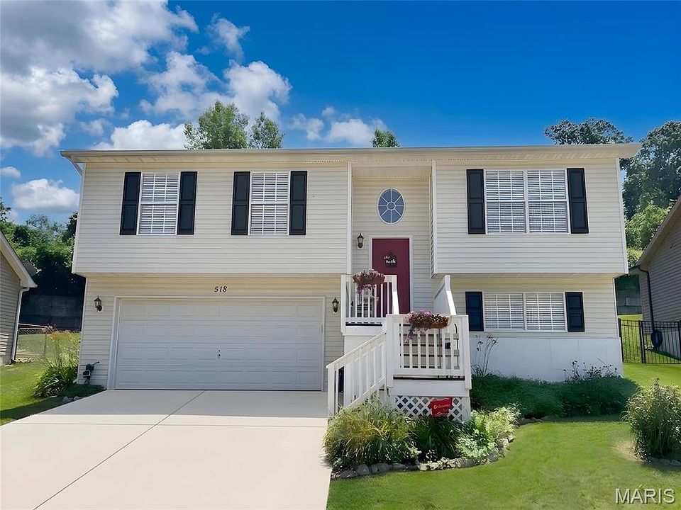 1st image of 518 Conestoga Dr