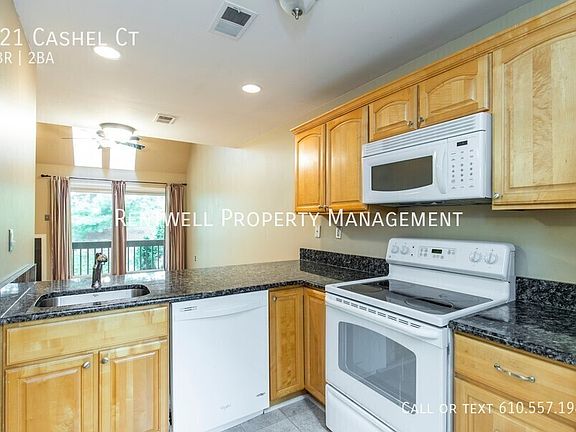 4th image of 321 Cashel Ct