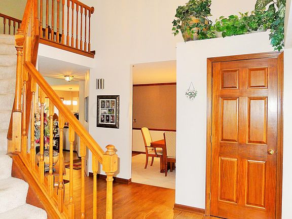 3rd image of 3621 Lagoon Ln