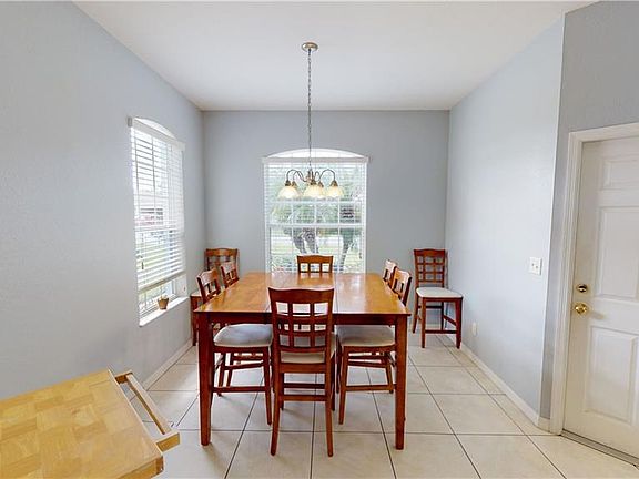 5th image of 1014 Buccaneer Blvd