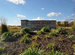 10 Eagle Crest Ct, Winfield, MO 63389