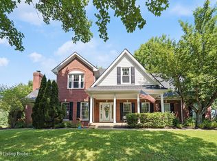 2302 Winterhaven Ct, Prospect, KY 40059