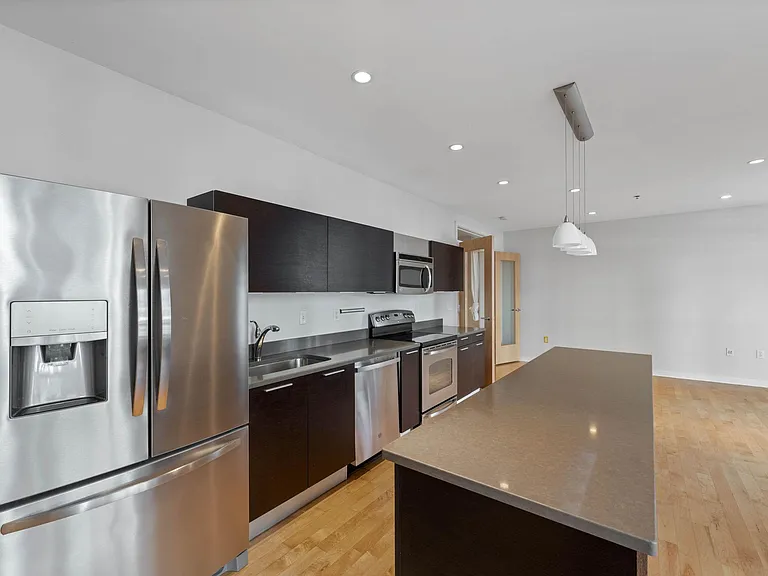 3104 W Lake St #104 — Photo 8
