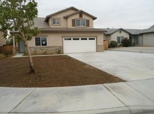 13677 Hemingway Dr, Victorville, CA 92392
