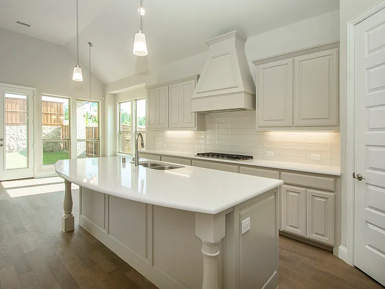 2223 Clairmount Dr — Photo 19