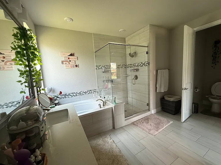2133 Sumard Dr — Photo 22