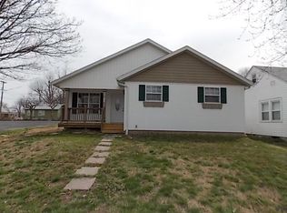 2044 N Fort Ave, Springfield, MO 65803