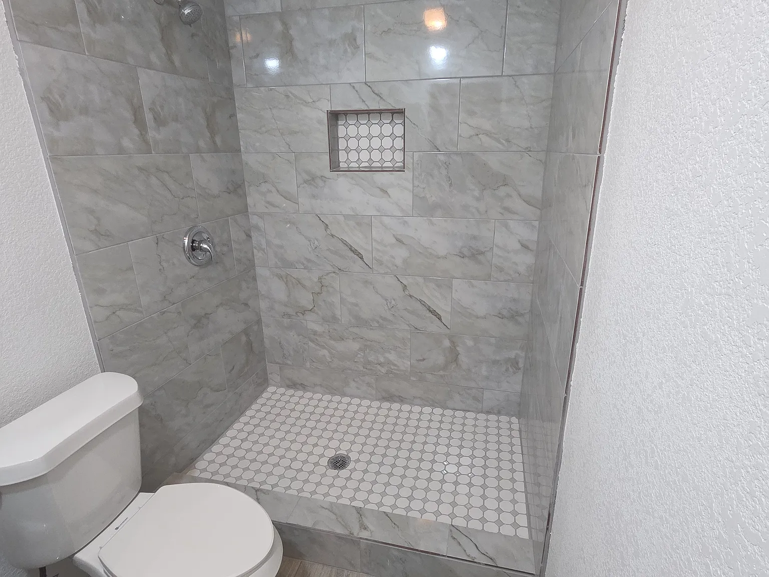 1 bed, 400 sqft, $925 — Photo 4