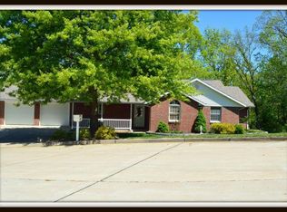 316 Travis Ct, Jefferson City, MO 65101