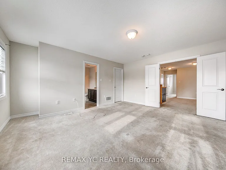 56 Walker Blvd — Photo 23