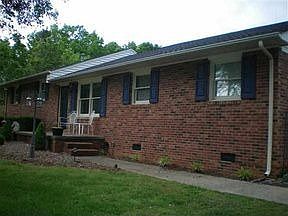 1st image of 113 Woodfield Dr