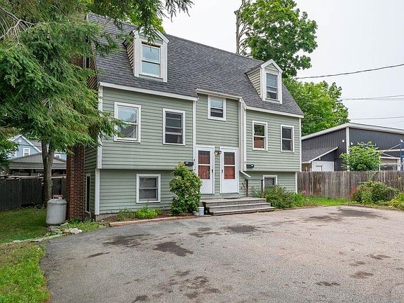 3rd image of 8-10 Ash Street #8