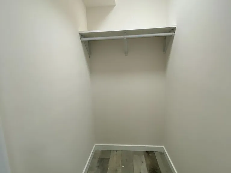 2609 Almond St — Photo 9