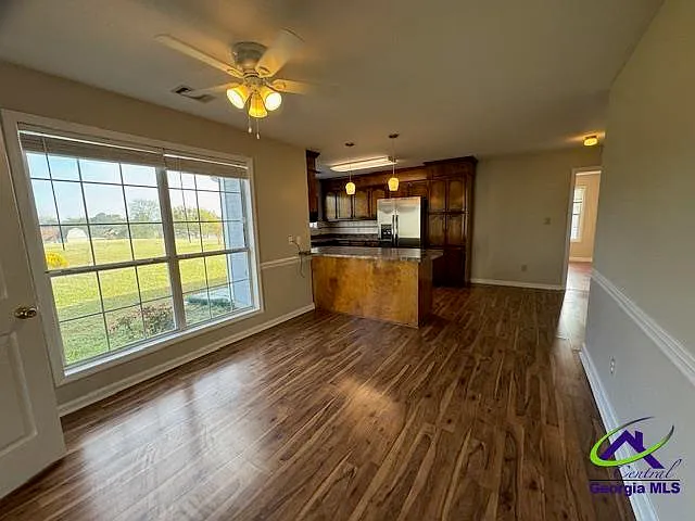 217 Waterford Dr — Photo 12