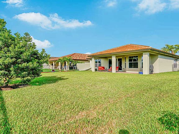 2nd image of 7234 Prudencia Dr
