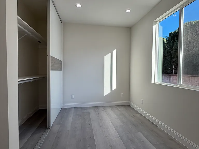 9128 1/2 W Duarte Rd #9128-1/2 — Photo 19