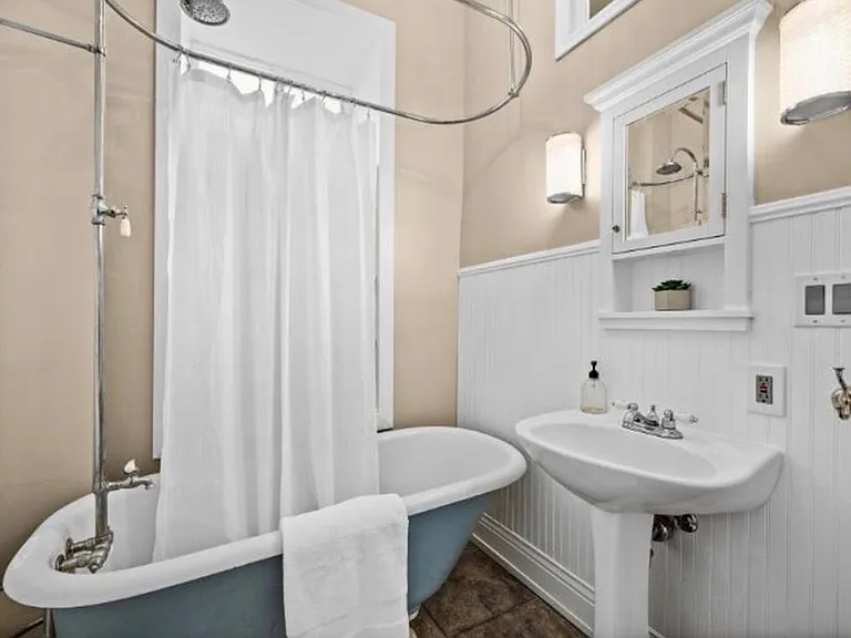 215 W Reed Ave — Photo 6