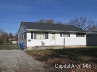 2221 E Spruce St, Springfield, IL 62703