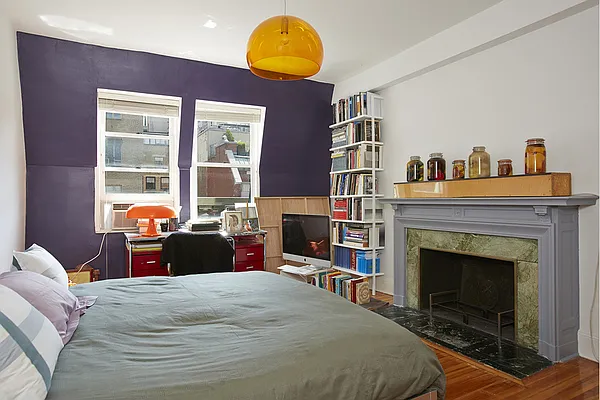 Sold by Stribling | media 18