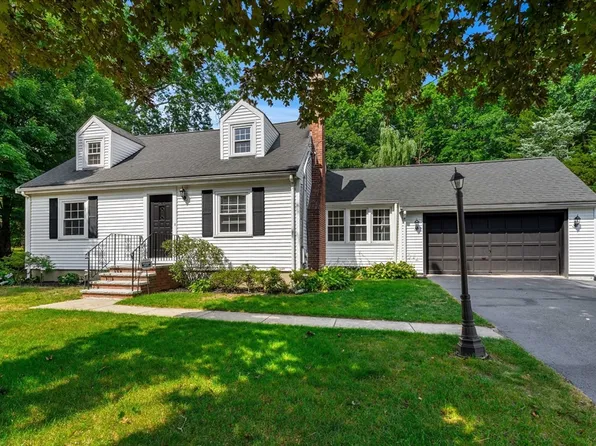 281 Lowell St, Lexington, MA 02420