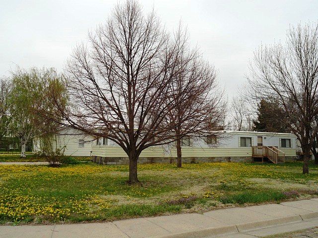 1st image of 1211 Missouri Ave