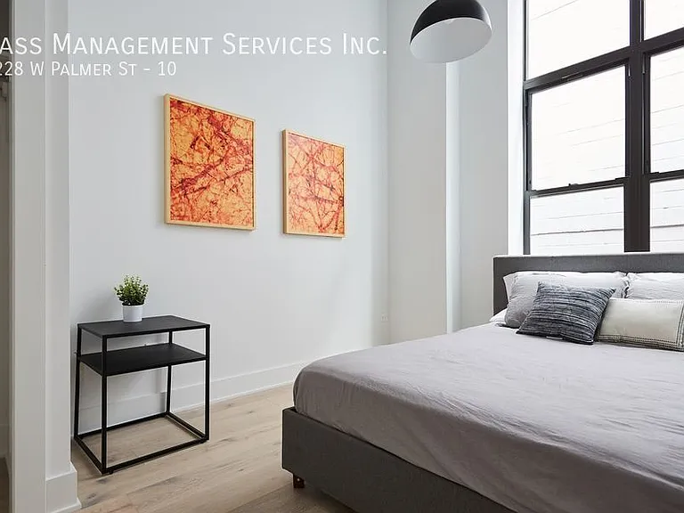 3228 W Palmer St #10 — Photo 6