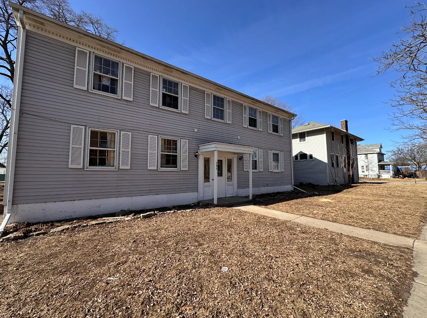208 South Chestnut Avenue — Photo 2