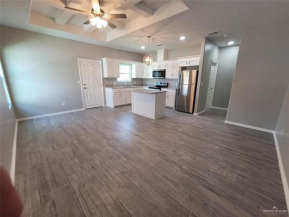 3rd image of 1913 Davenport St #2