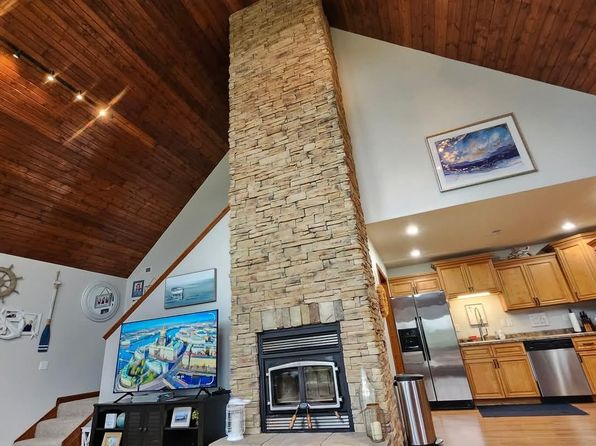 2187 Compass Cir, Perryville, MO 63775