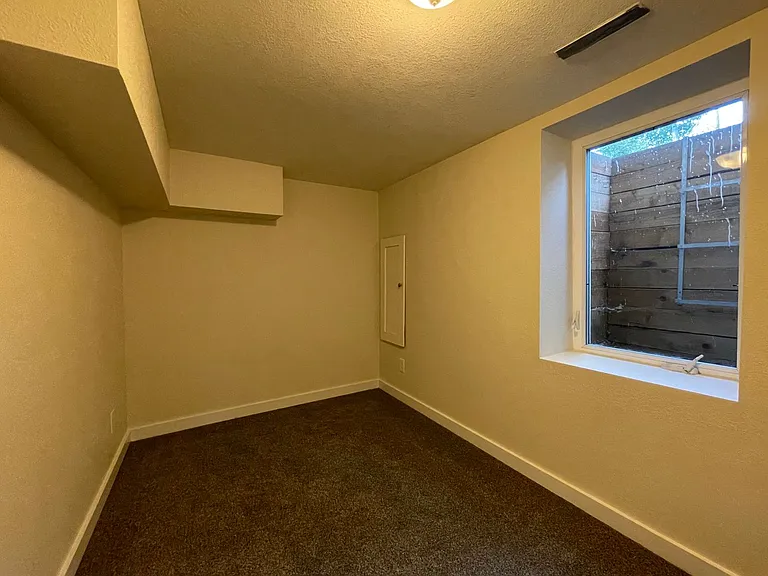 4272 Graham Ct — Photo 16