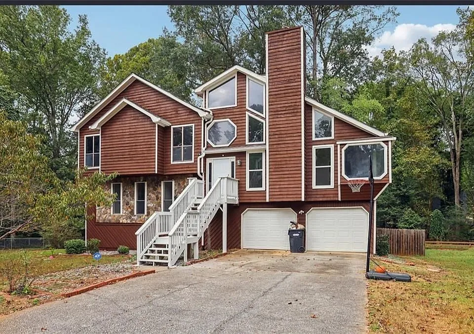 270 Saint Simons Cv