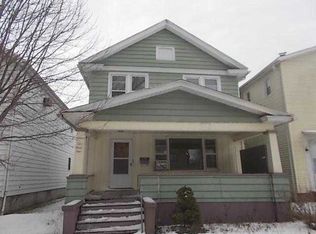 549 4th Ave S, Clinton, IA 52732