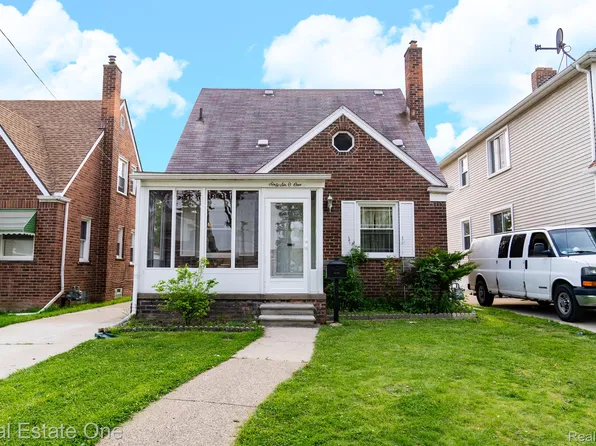 6601 Theisen St, Dearborn, MI 48126