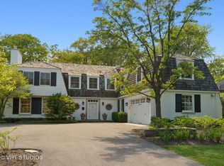 1142 Sheridan Rd, Highland Park, IL 60035